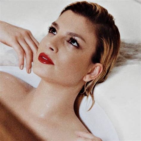 immagini emma marrone per ysl|Emma Marrone sensuale nel nuovo spot YSL .